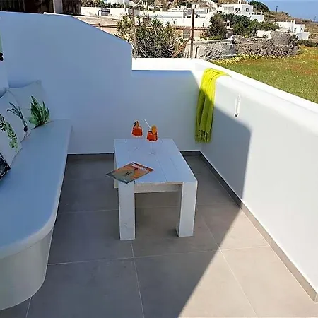Hotel Efthimias Milos Island